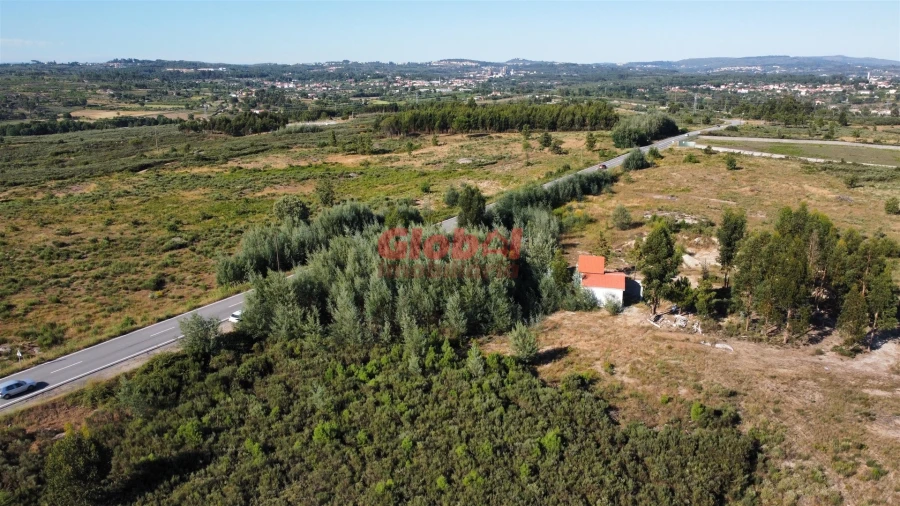 Terreno para Venda em Vilar Seco Foto 9