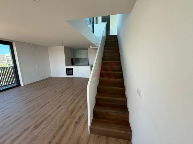 Apartamento T4 para Venda em Glória e Vera Cruz Foto 15