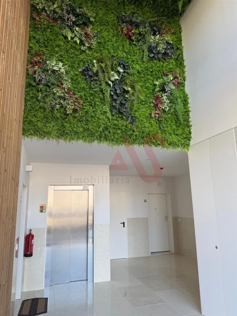 Apartamento T4 para Venda em Glória e Vera Cruz Foto 24