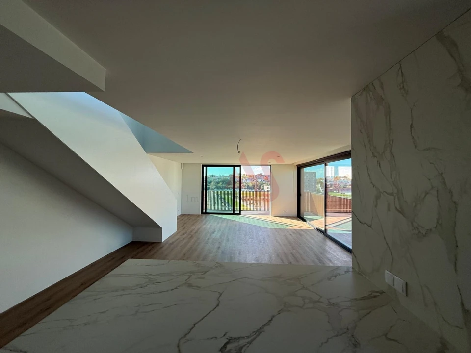 Apartamento T4 para Venda em Glória e Vera Cruz Foto 12