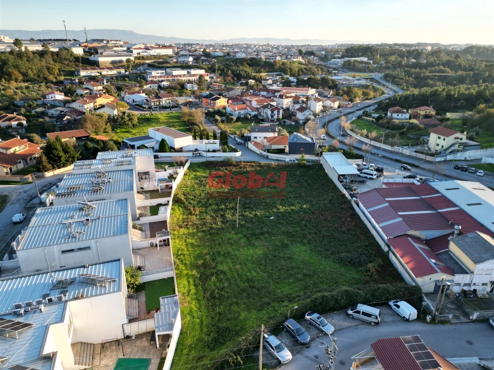 Terreno para Venda em Abraveses Foto 5