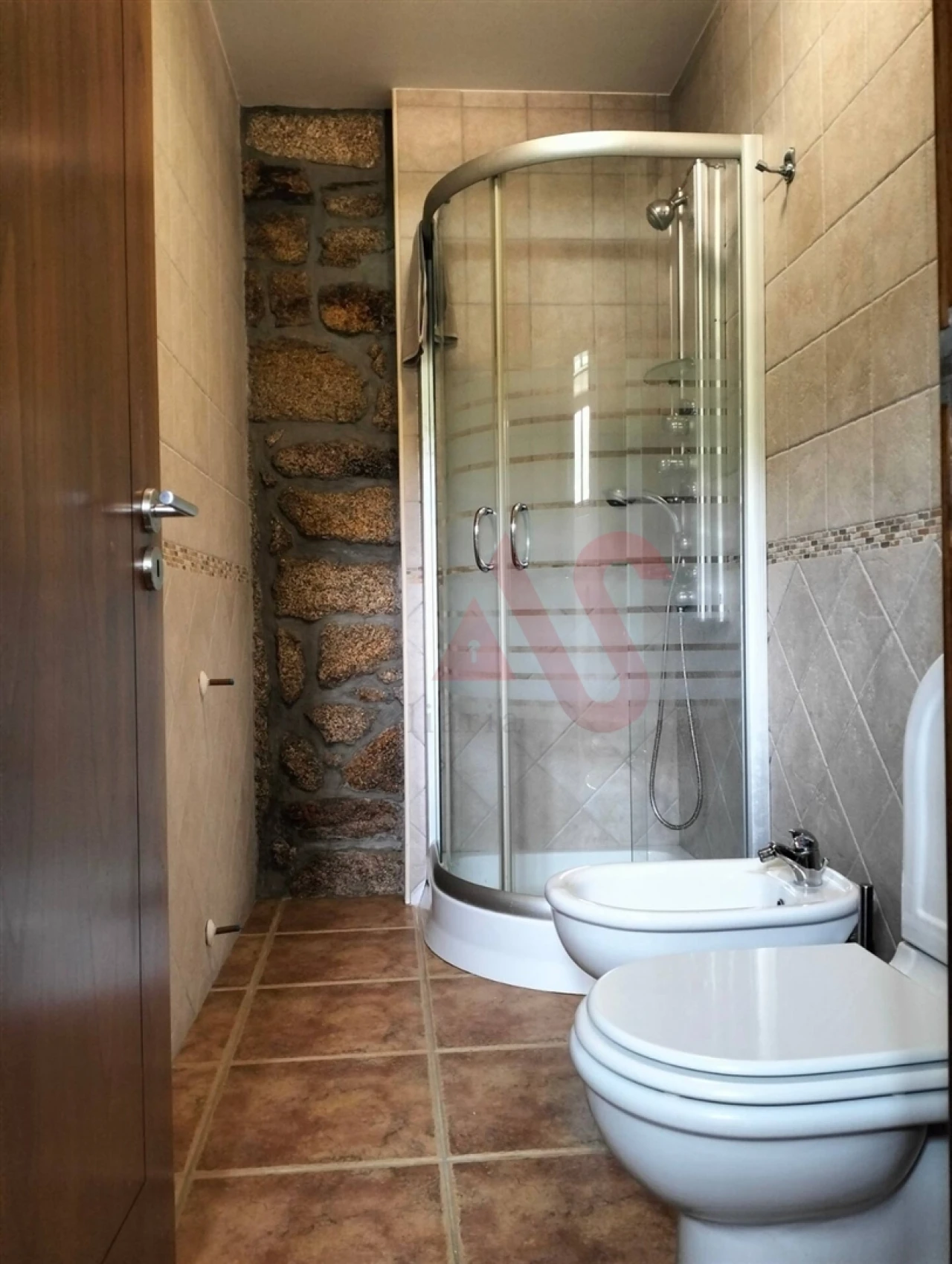 Moradia T4 para Venda em Campanhó e Paradança Foto 34