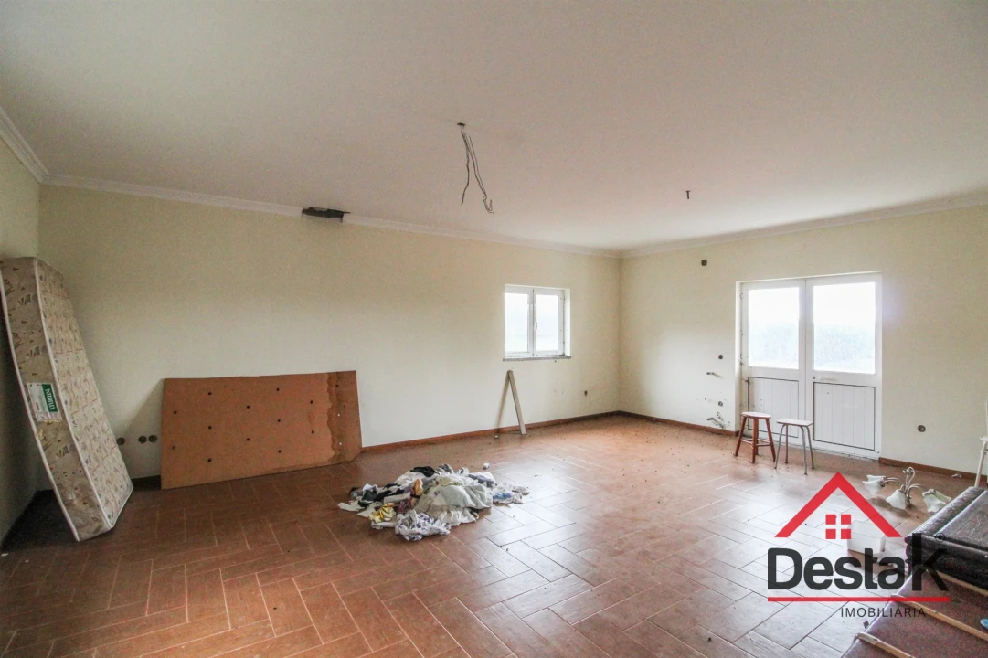 Moradia T3 para Venda em Carvalhais e Candal Foto 13