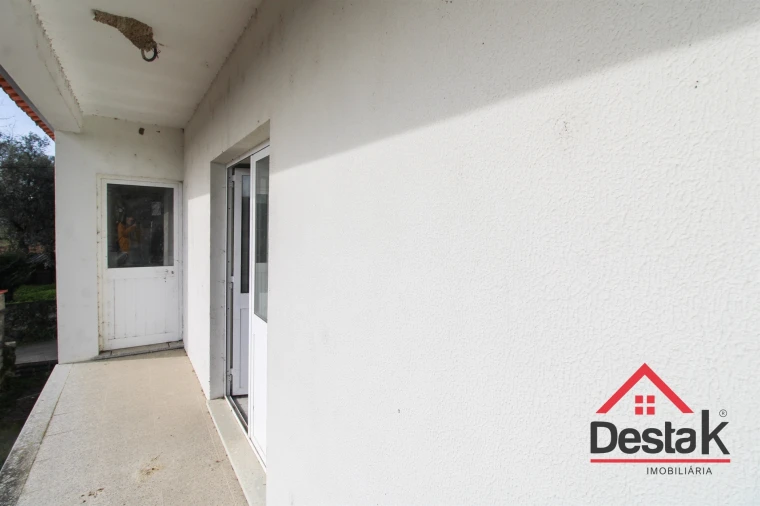 Moradia T3 para Venda em Carvalhais e Candal Foto 5