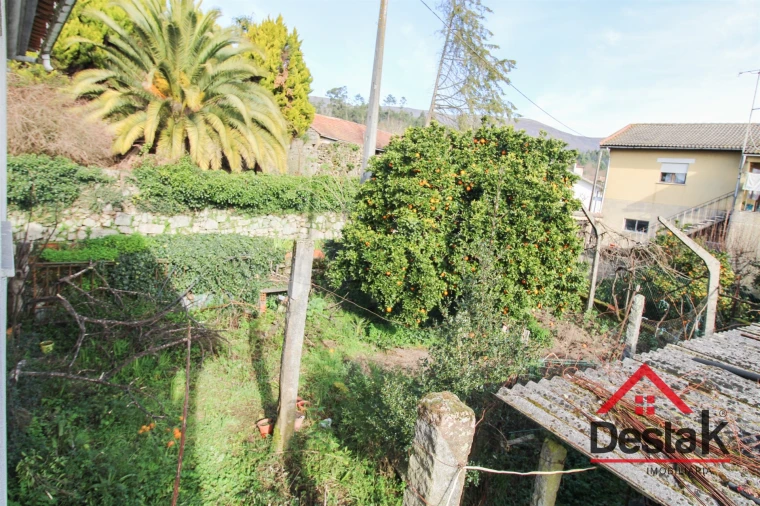 Moradia T3 para Venda em Carvalhais e Candal Foto 17