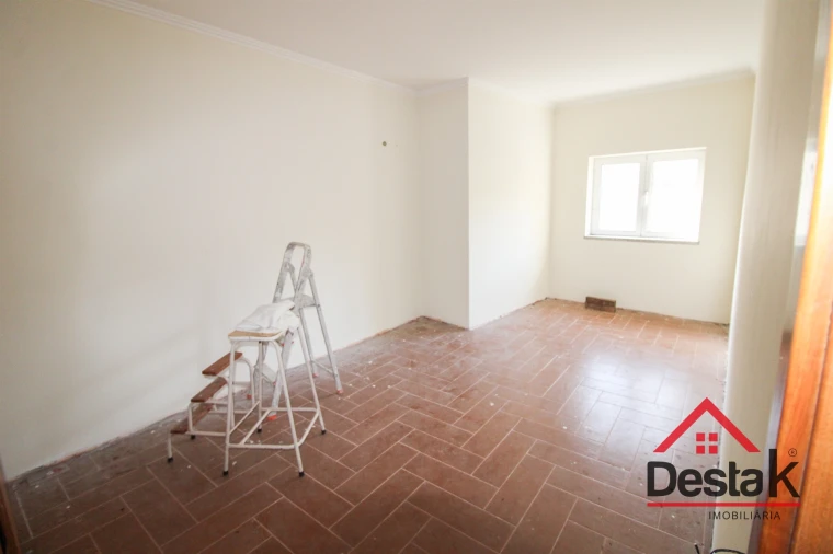 Moradia T3 para Venda em Carvalhais e Candal Foto 8