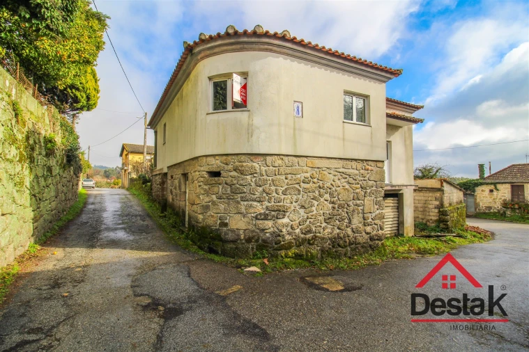 Moradia T3 para Venda em Carvalhais e Candal Foto 6