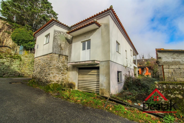 Moradia T3 para Venda em Carvalhais e Candal Foto 10