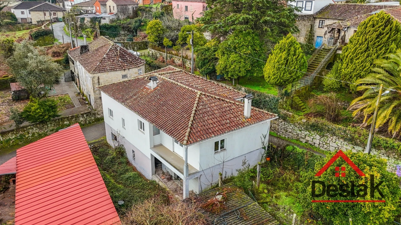 Moradia T3 para Venda em Carvalhais e Candal Foto 2