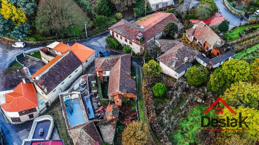 Moradia T3 para Venda em Carvalhais e Candal Foto 15