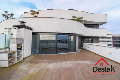 Apartamento T4 para Venda em Viseu