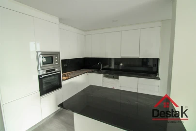 Apartamento T4 para Venda em Viseu