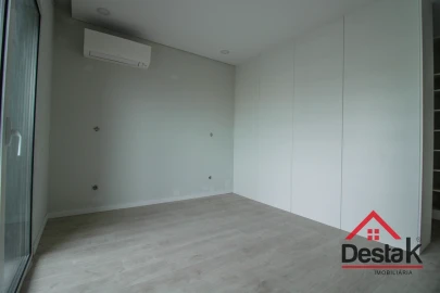 Apartamento T4 para Venda em Viseu