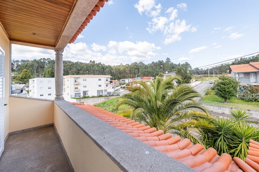 Moradia T4 para Venda em Recezinhos (São Mamede) Foto 21