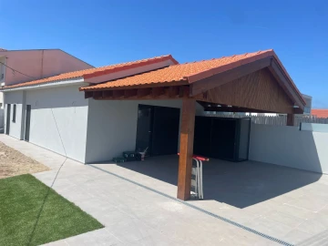 Moradia T2 para Venda em Ovar, São João, Arada e São Vicente de Pereira Jusã