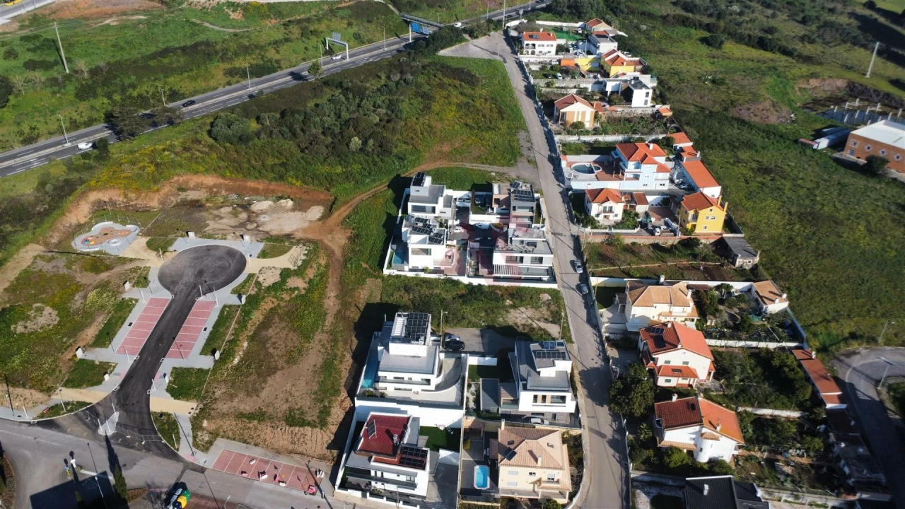 Terreno para Venda em Ramada e Caneças Foto 17