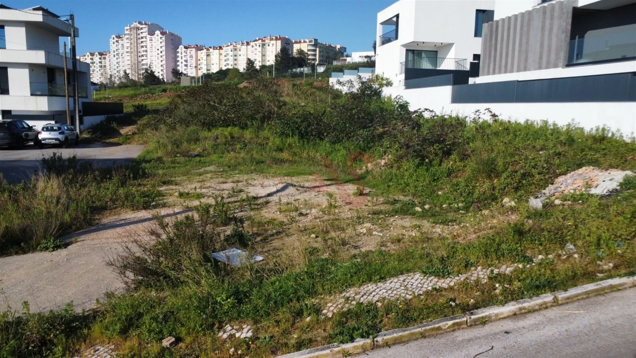 Terreno para Venda em Ramada e Caneças Foto 14