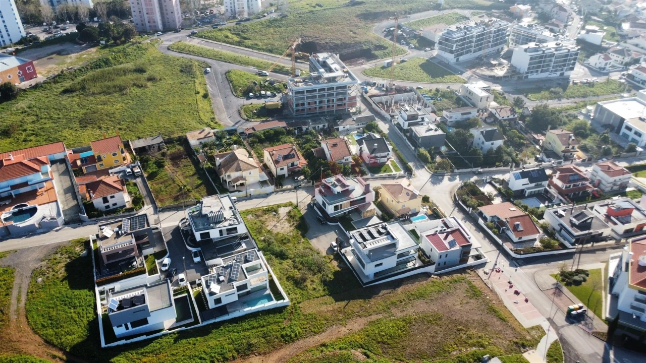 Terreno para Venda em Ramada e Caneças Foto 22