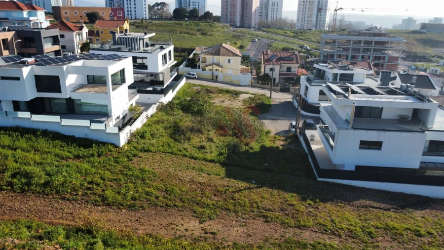 Terreno para Venda em Ramada e Caneças Foto 16
