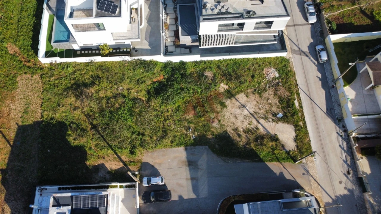 Terreno para Venda em Ramada e Caneças Foto 4