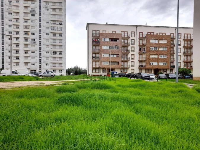 Terreno para Venda em Carregado e Cadafais Foto 4