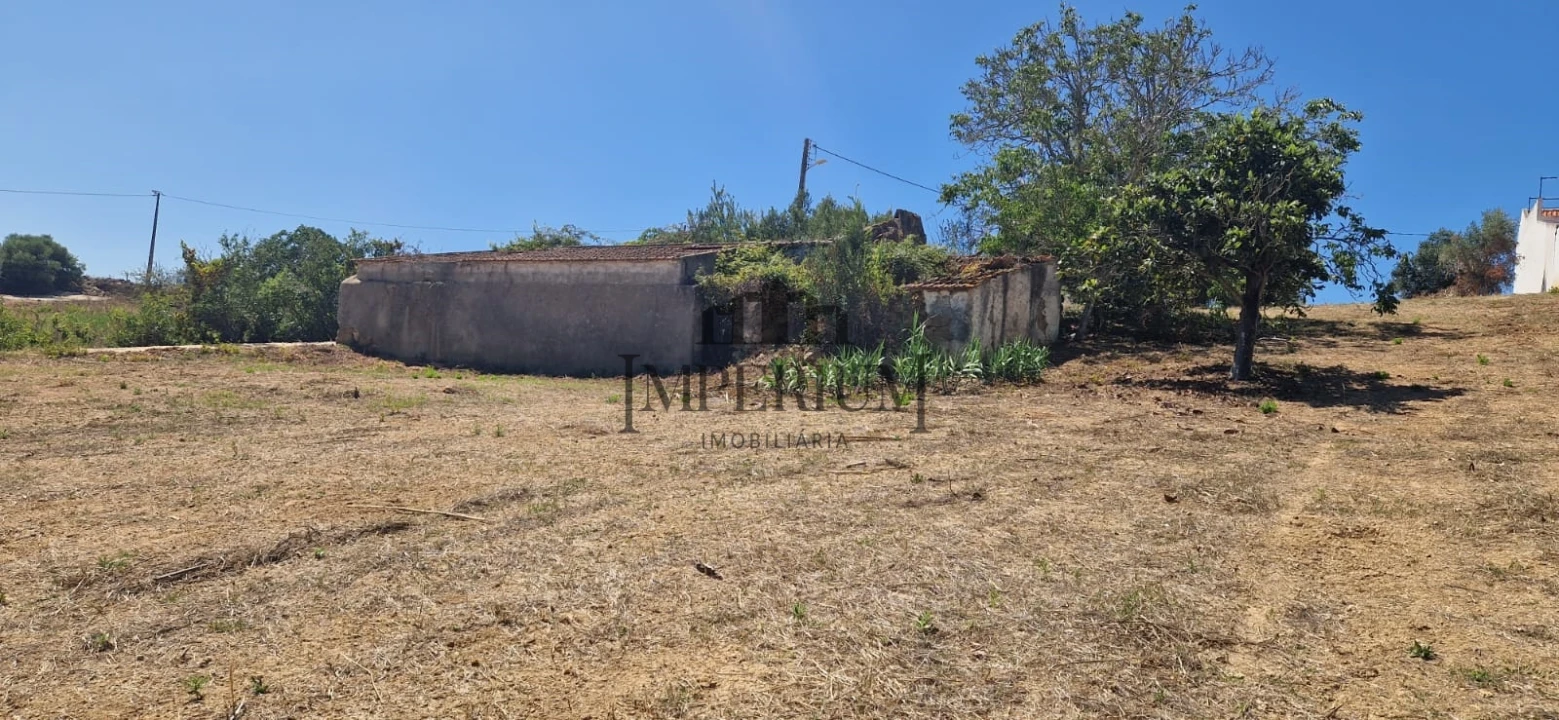 Quinta T0 para Venda em Meca Foto 1