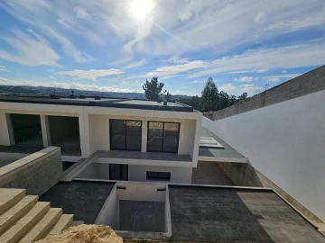 Moradia T0 para Venda em Lobão, Gião, Louredo e Guisande