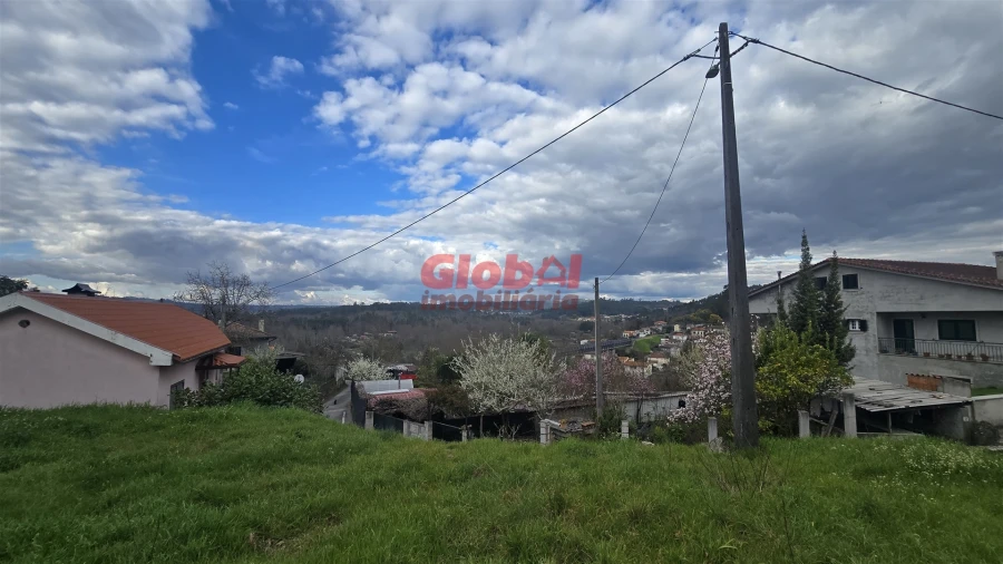 Terreno para Venda em Couto de Baixo e Couto de Cima Foto 3
