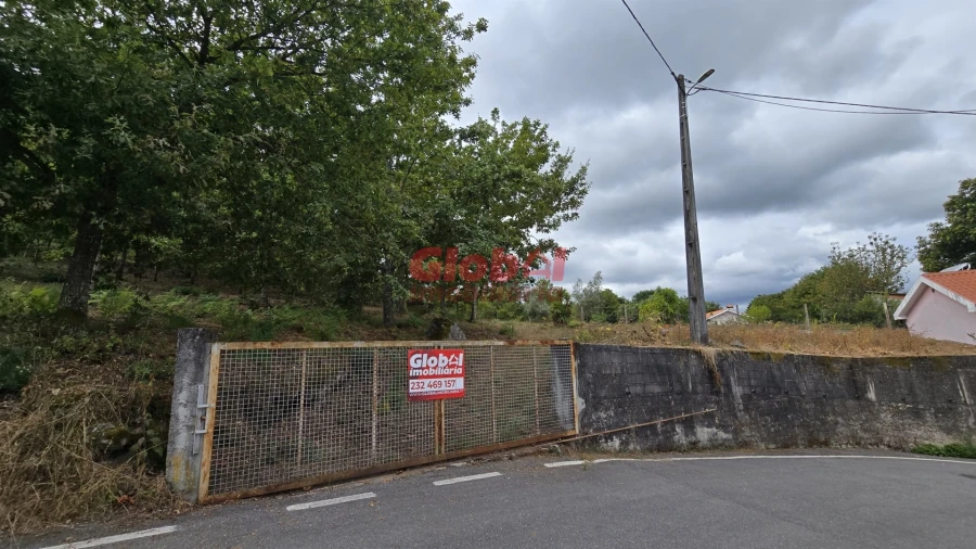 Terreno para Venda em Couto de Baixo e Couto de Cima Foto 2