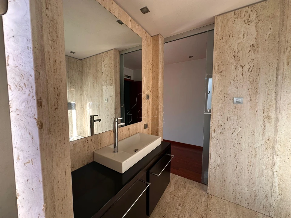 Moradia T3 para Venda em São João da Madeira Foto 14