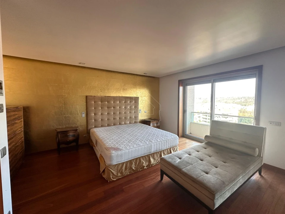 Moradia T3 para Venda em São João da Madeira Foto 10