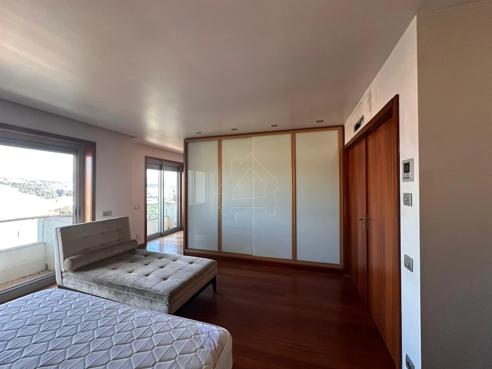 Moradia T3 para Venda em São João da Madeira Foto 11