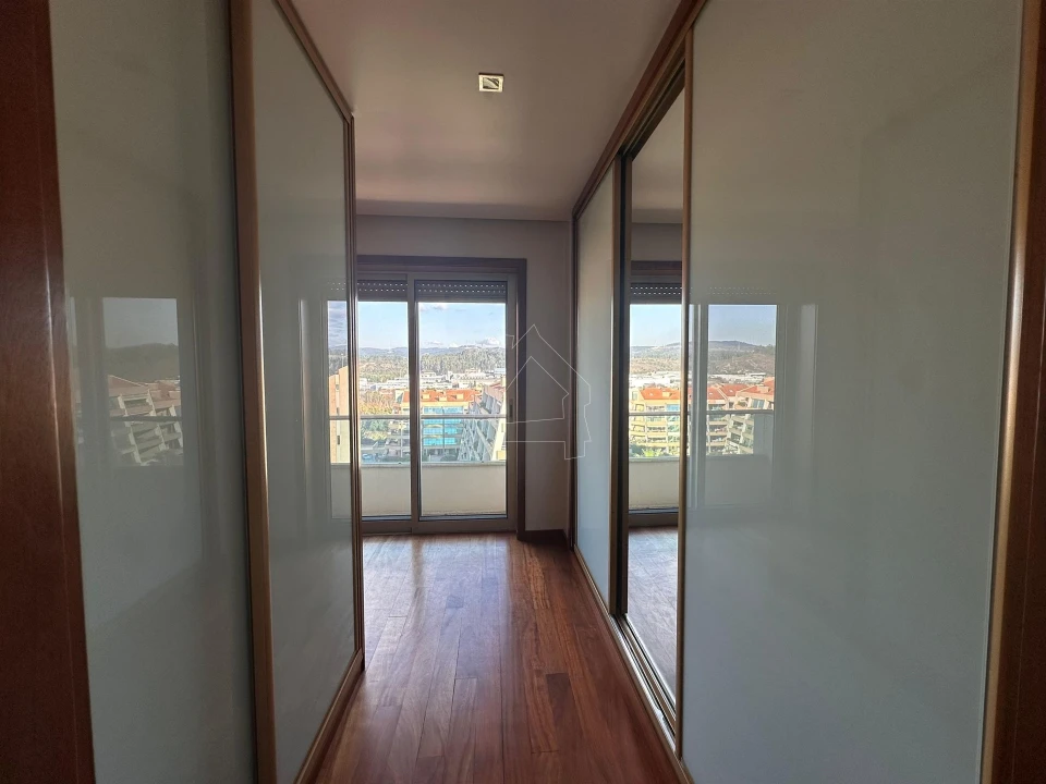 Moradia T3 para Venda em São João da Madeira Foto 12