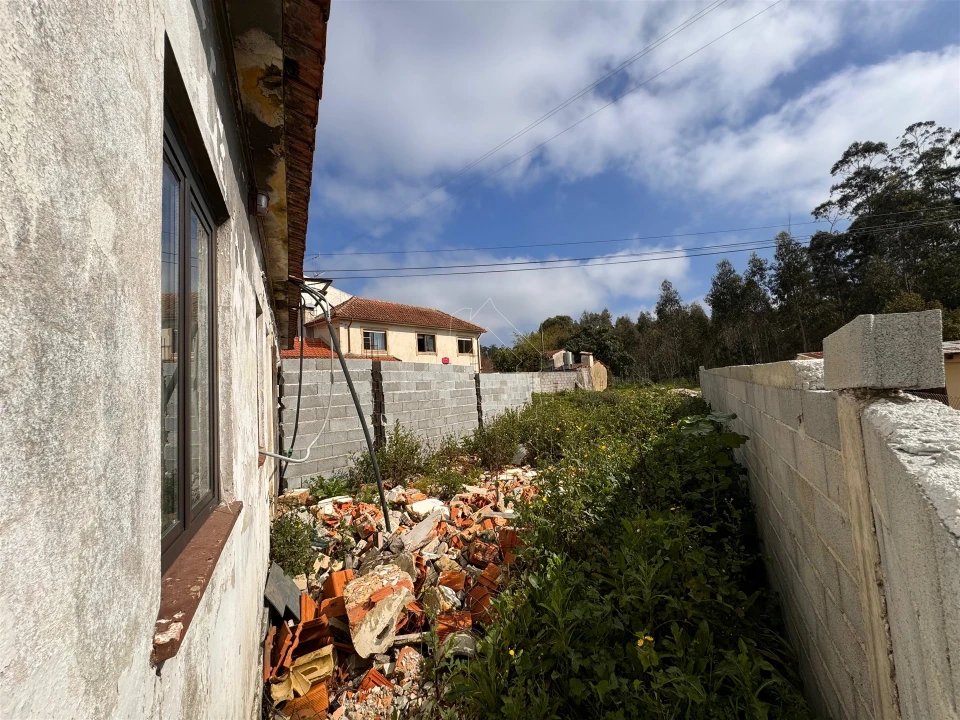 Moradia T2 para Venda em São Martinho da Gandara Foto 4