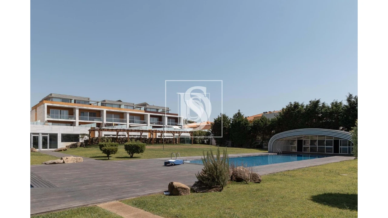 Moradia T3 para Venda em Madalena Foto 3