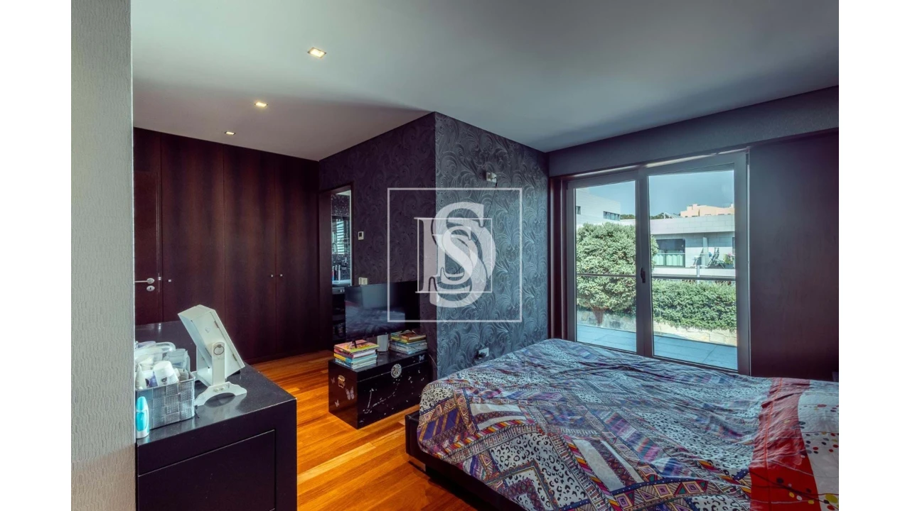 Moradia T3 para Venda em Madalena Foto 9