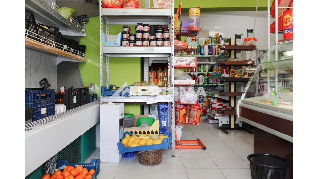 Loja para Venda em Alcains Foto 3