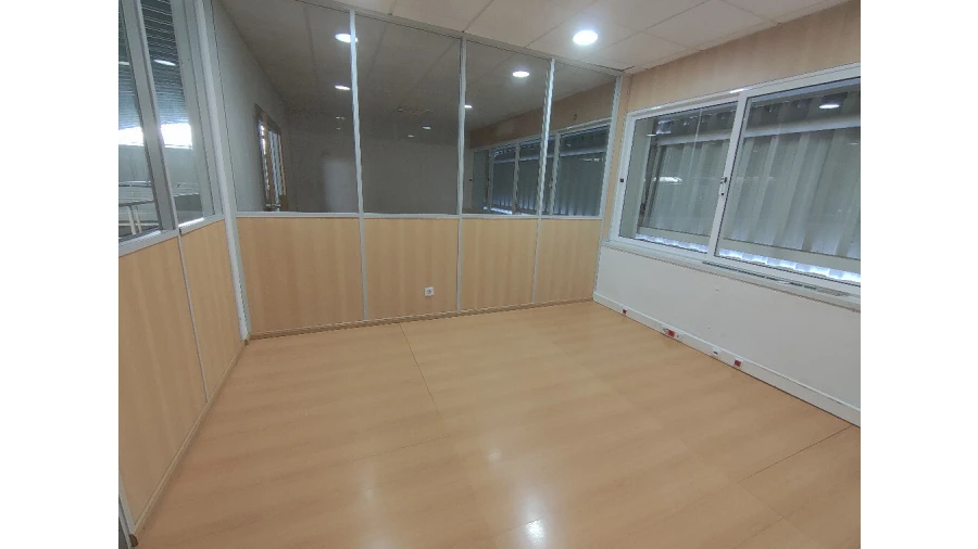 Armazém para Venda em Raiva, Pedorido e Paraíso Foto 20