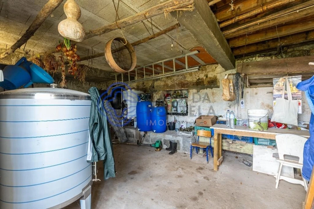 Quinta T4 para Venda em Alpendorada, Várzea e Torrão Foto 38