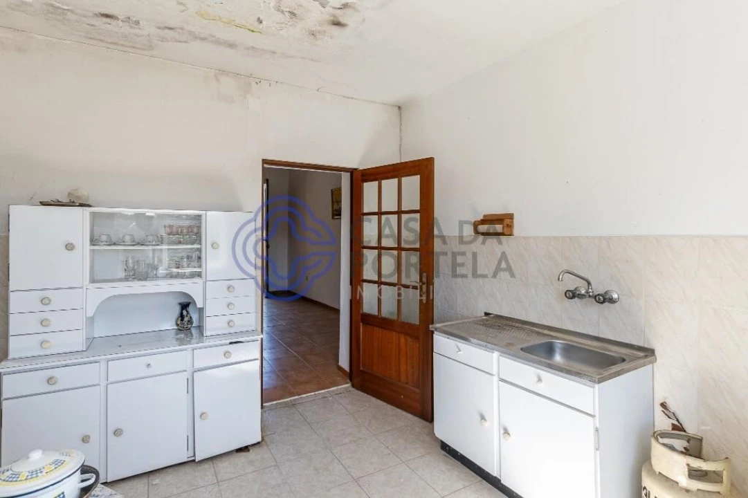 Quinta T4 para Venda em Alpendorada, Várzea e Torrão Foto 21