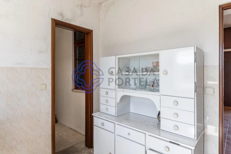 Quinta T4 para Venda em Alpendorada, Várzea e Torrão Foto 22