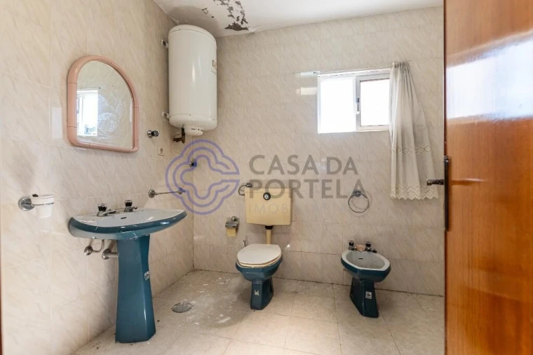 Quinta T4 para Venda em Alpendorada, Várzea e Torrão Foto 23