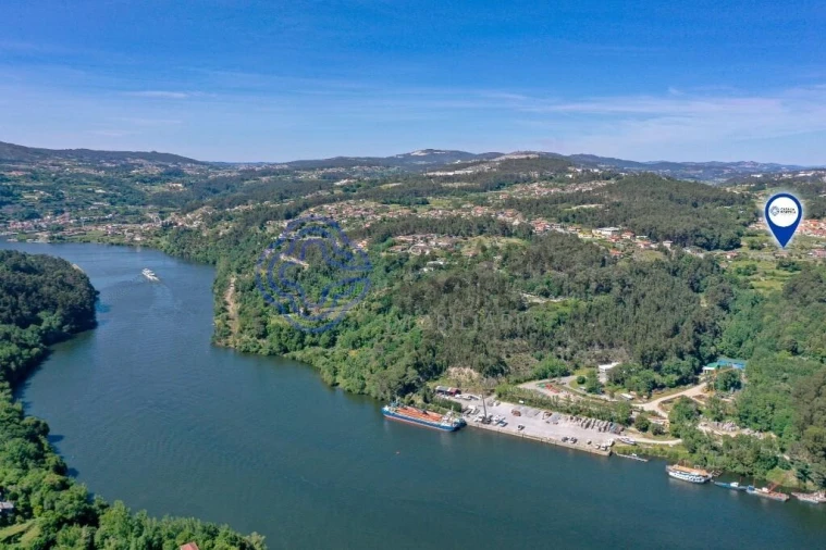 Quinta T4 para Venda em Alpendorada, Várzea e Torrão Foto 52