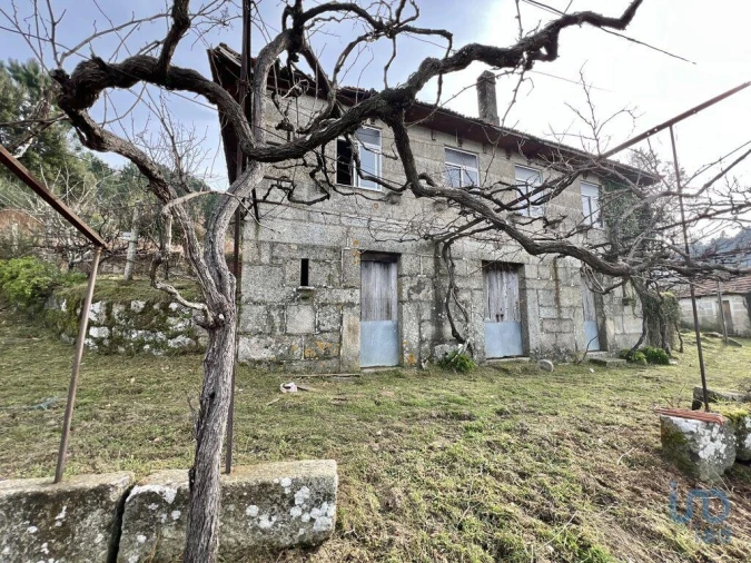 Moradia T5 para Venda em Oliveira do Douro Foto 6