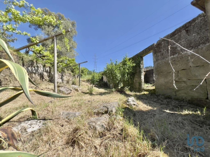 Moradia T5 para Venda em Oliveira do Douro Foto 12