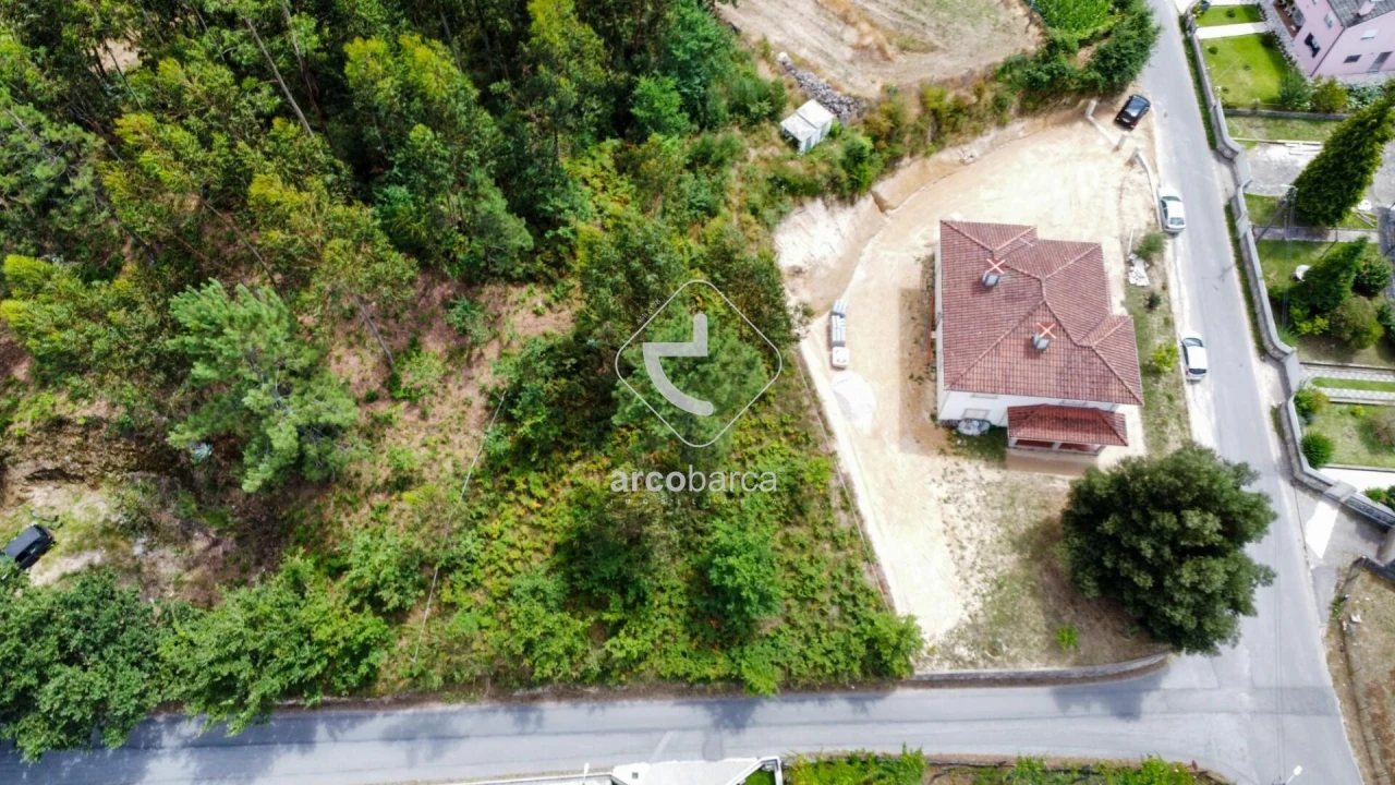 Terreno para Venda em Portela e Extremo Foto 12