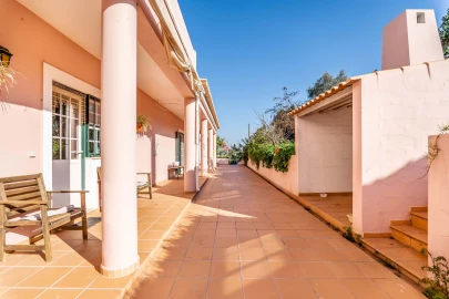 Moradia T4 para Venda em Estômbar e Parchal