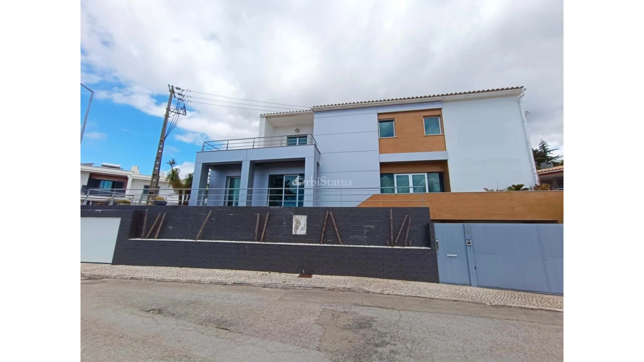 Moradia T4 para Venda em Sesimbra (Castelo) Foto 5