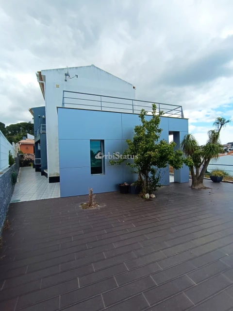 Moradia T4 para Venda em Sesimbra (Castelo)