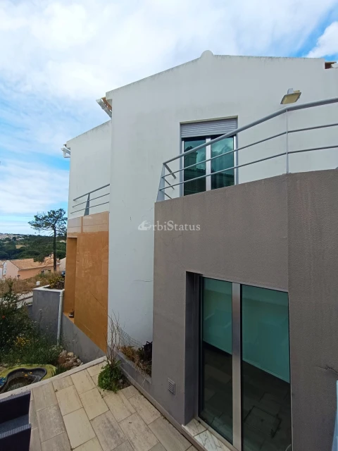 Moradia T4 para Venda em Sesimbra (Castelo)
